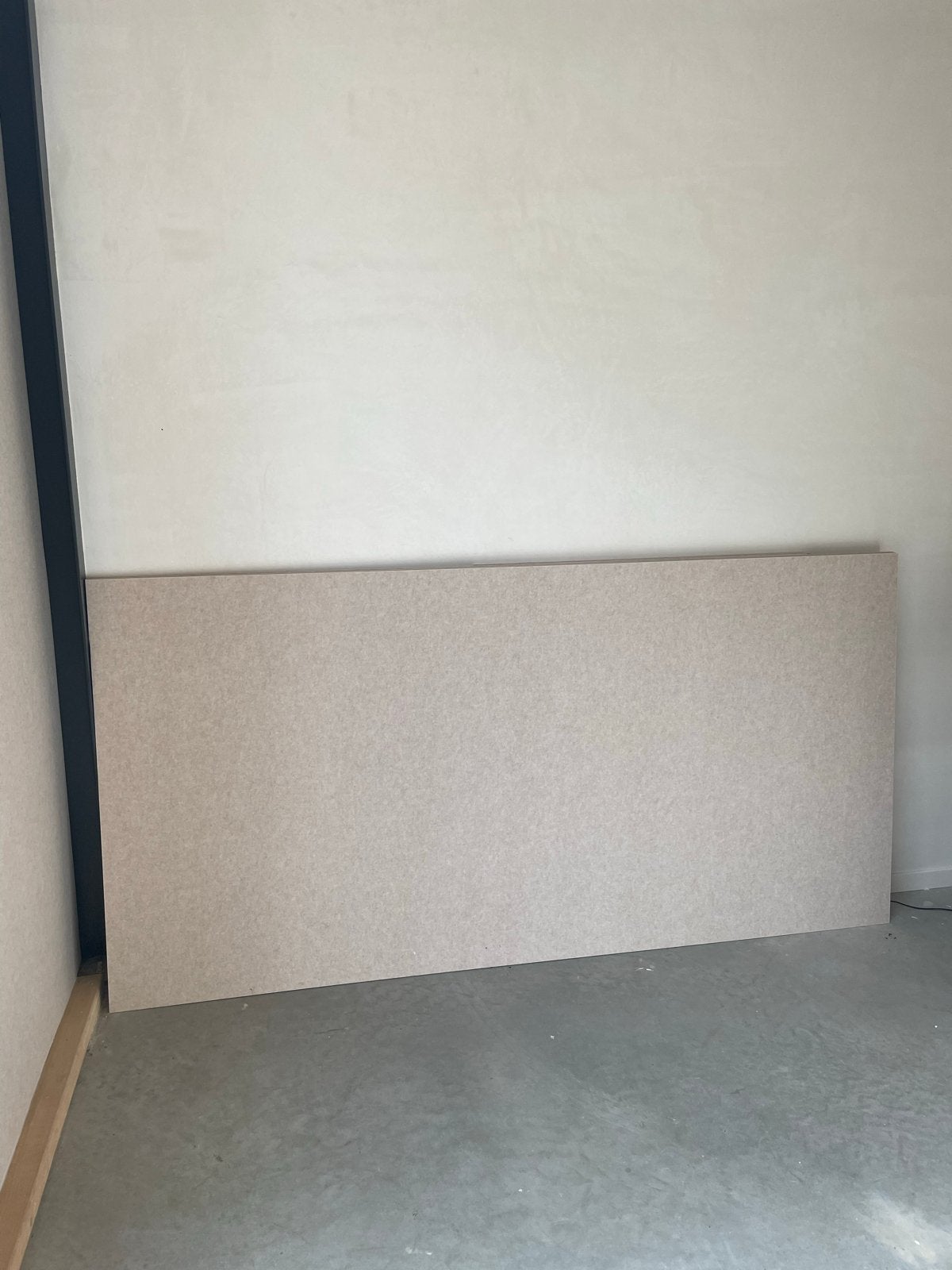 Re-felt akoestische panelen, beige, ca. 18m2 244x122cm, Doe-het-zelf en Verbouw, Ophalen, Gebruikt, Overige materialen