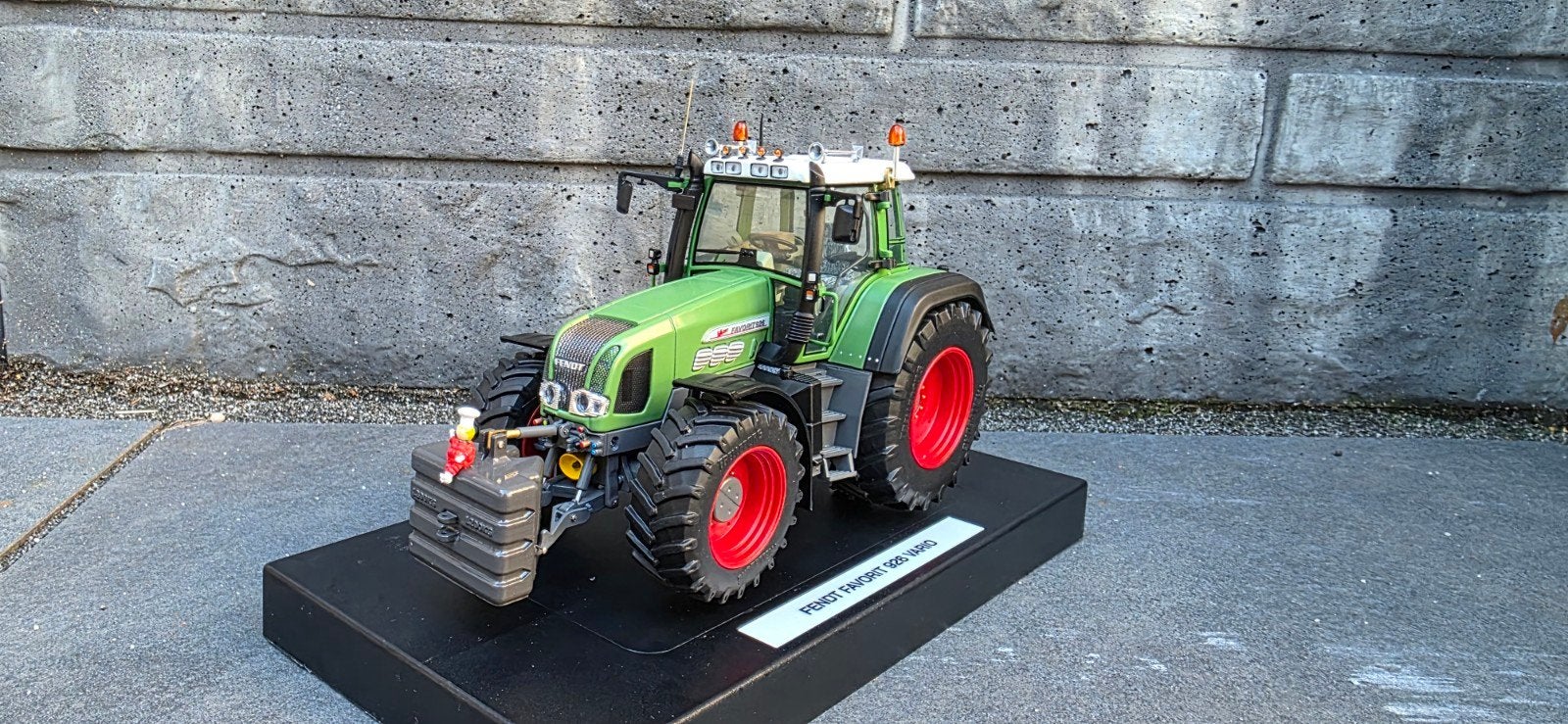Verbouwde Fendt Favorit 926 Vario 1:32, Hobby en Vrije tijd, Ophalen of Verzenden, Nieuw, Tractor of Landbouw, Overige merken