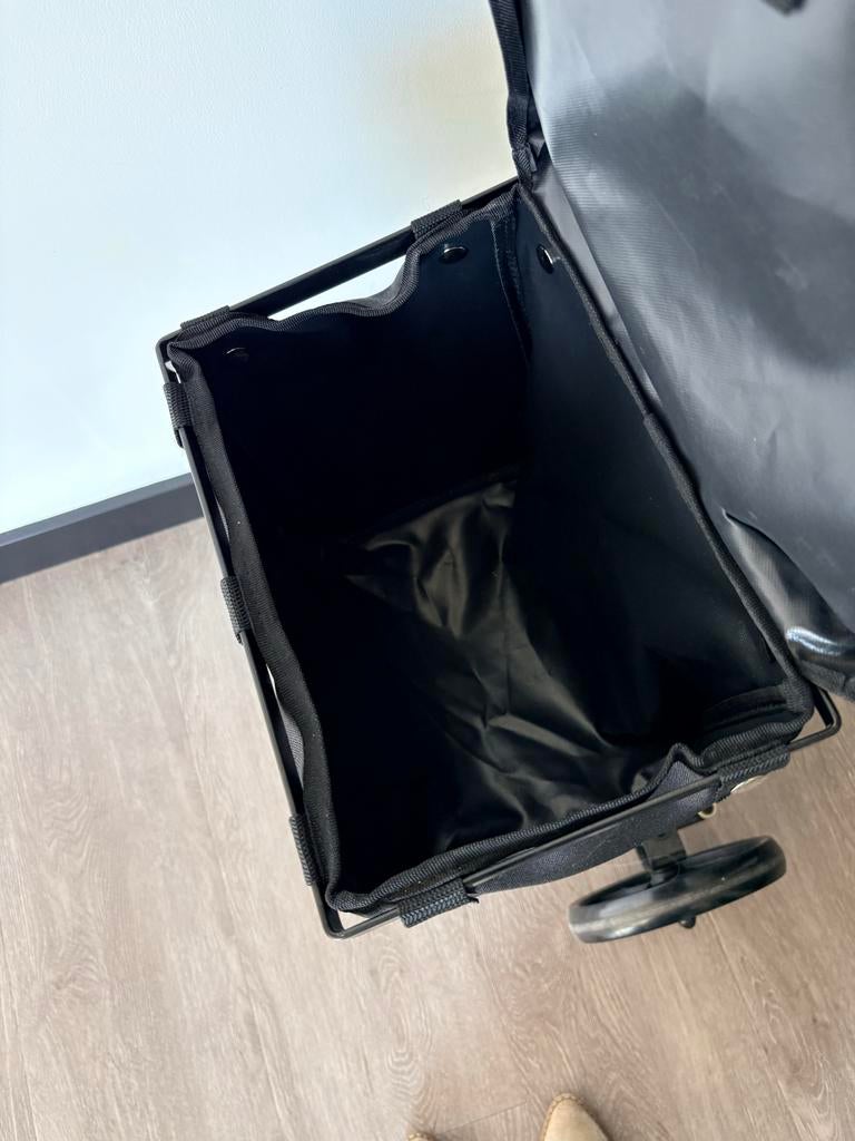 Kniestep zo goed als nieuw plus plastic hoes been, Diversen, Ophalen of Verzenden, Zo goed als nieuw