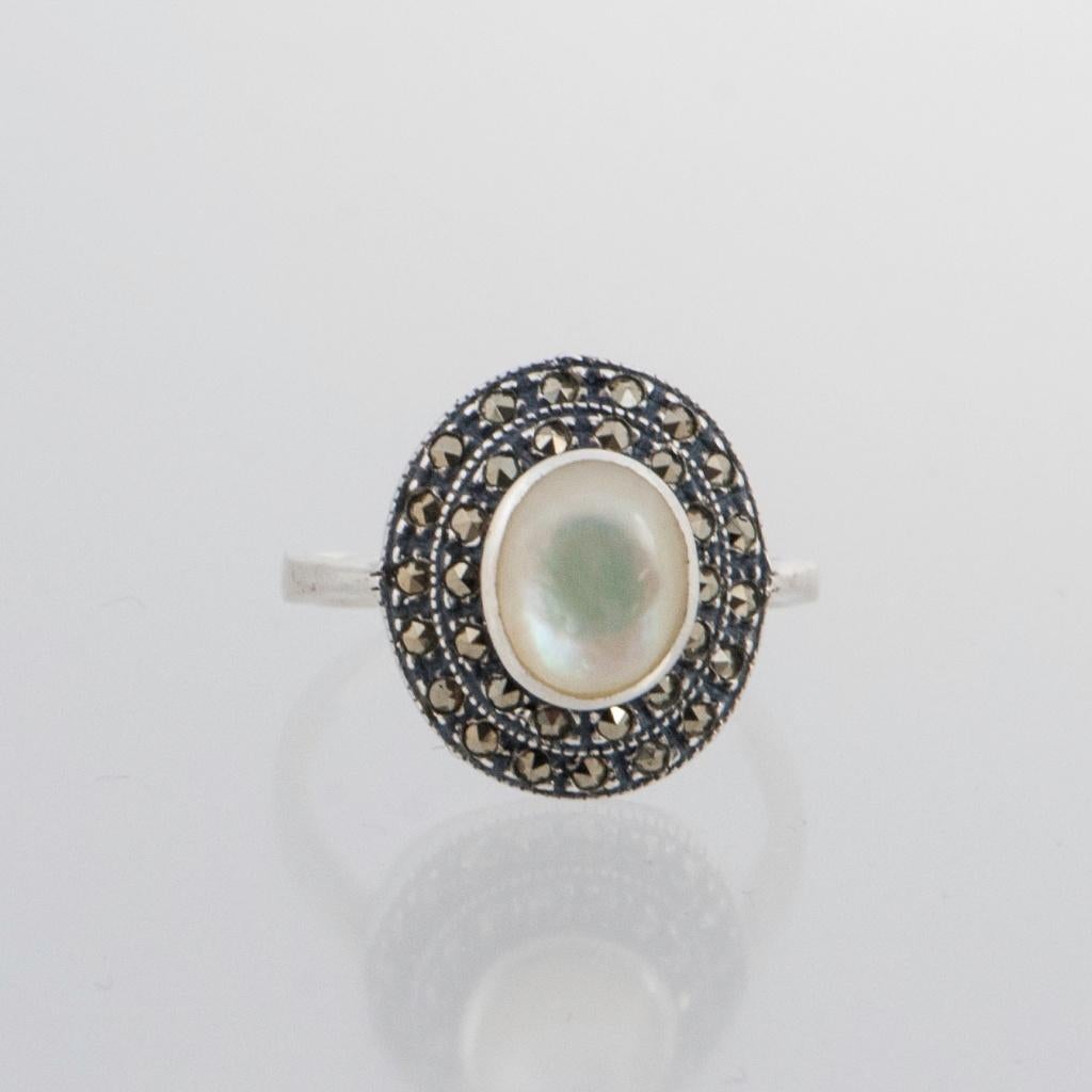 Sterling zilveren ring met maansteen en markasiet, Sieraden, Tassen en Uiterlijk, Ringen, Verzenden, Nieuw, 17 tot 18, Dame