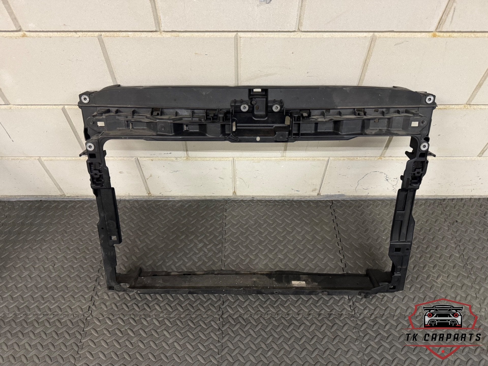 Volkswagen E-golf voorfront orgineel 5ge805588b, Volkswagen AG, Nieuw, Berliner Ring 2
38440  Wolfsburg, DE, Volkswagen