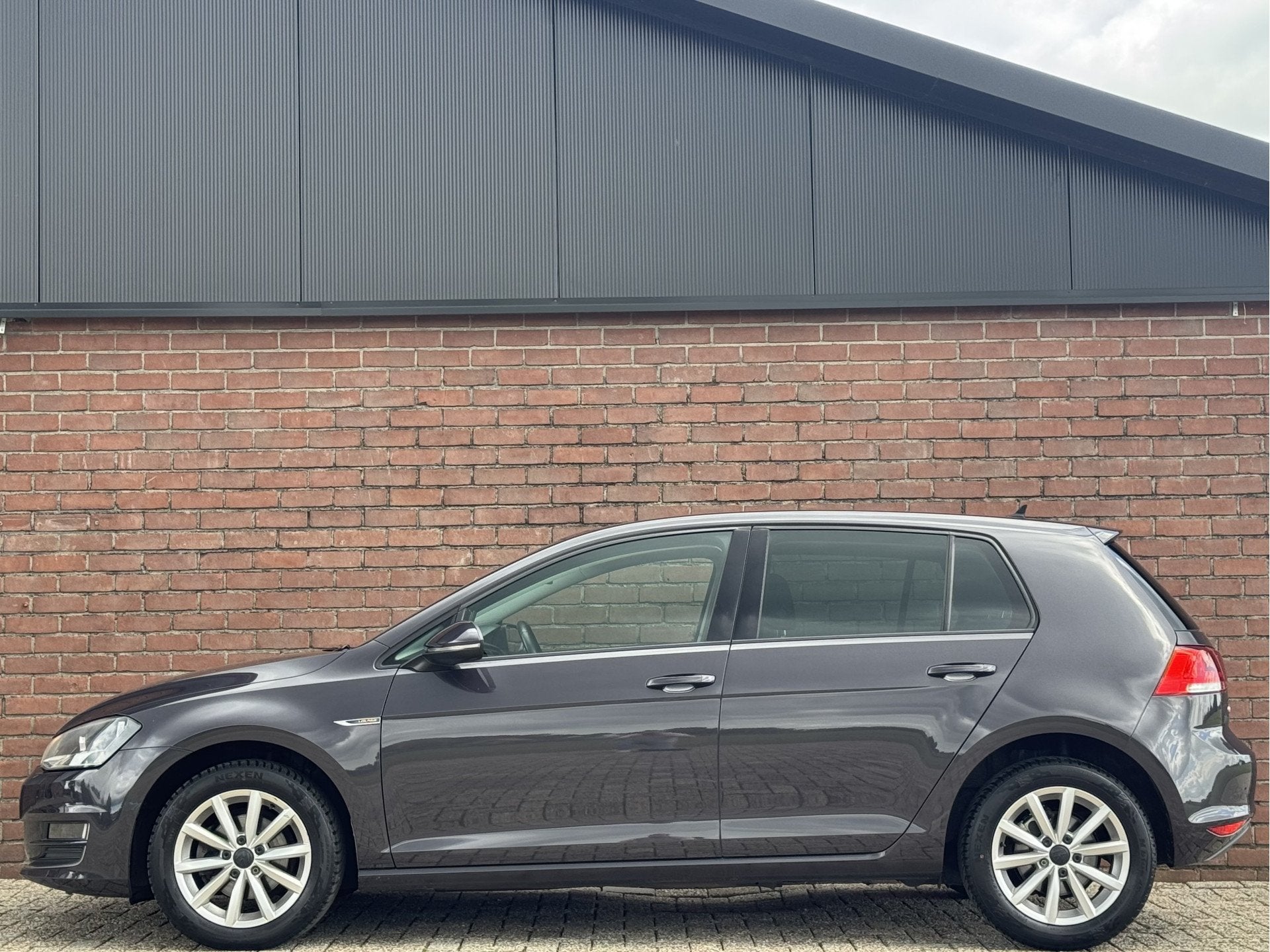 Volkswagen Golf 1.2 TSI TRENDLINE | NAVI! | CRUISE! | CLIMA!, Voorwielaandrijving, Gebruikt, 610 kg, 49 €/maand