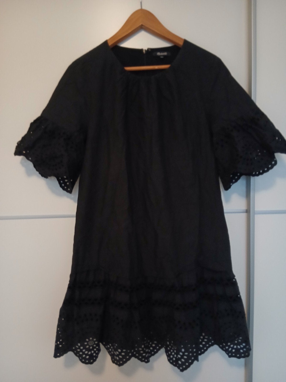 Madewell Zwart Jurkje met Broderie Details maat L, Zwart, Maat 42/44 (L), Ophalen of Verzenden, Boven de knie