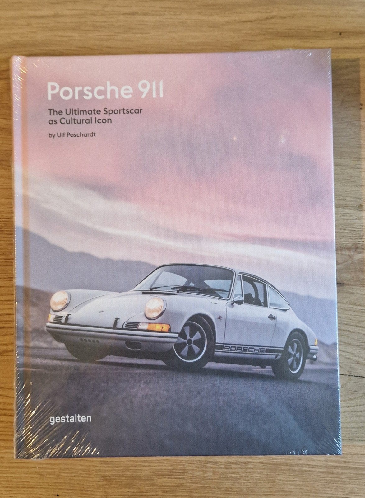 Porsche 911 The Ultimate Sportscar as Cultural Icon, Ophalen of Verzenden, Nieuw, Porsche