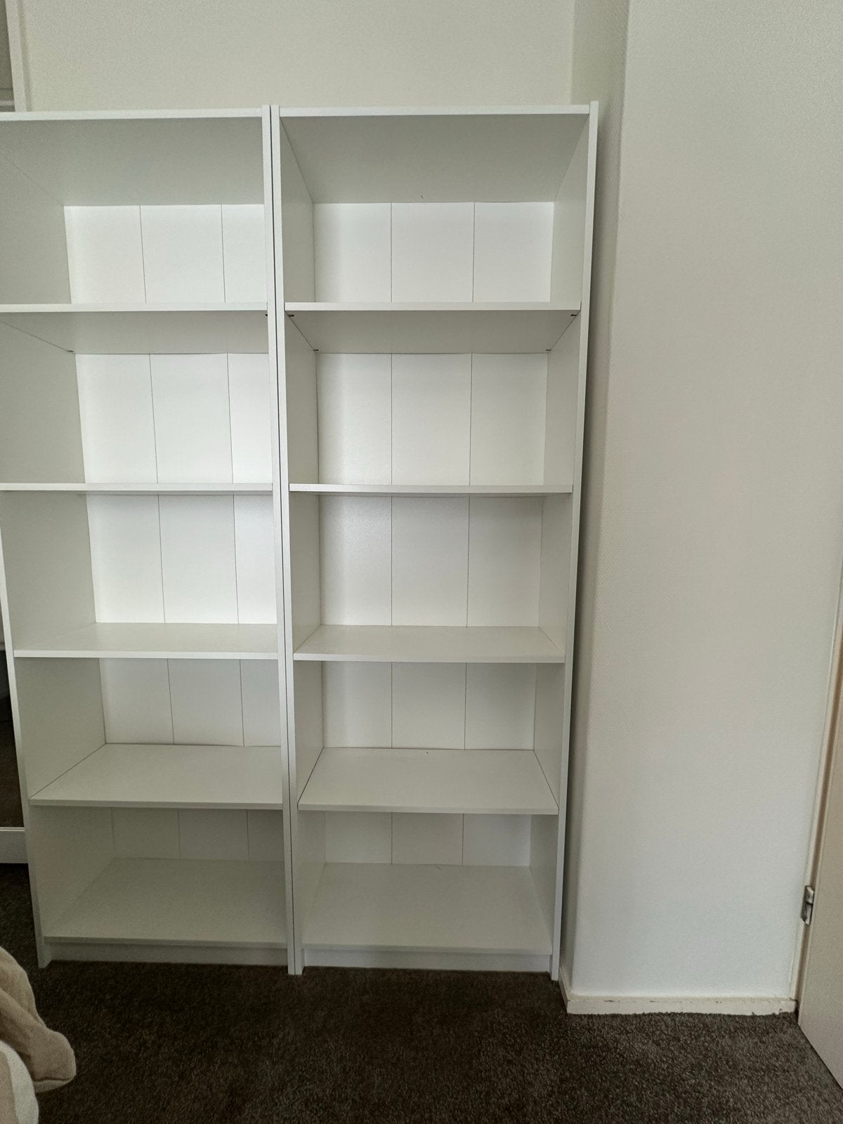 2x Splinternieuwe witte boekenkasten, al gemonteerd!, Ophalen, Met plank(en), Nieuw, 50 tot 100 cm