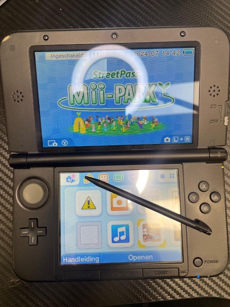 Nintendo 3DS XL +8 GAMES, Nintendo, Gebruikt, Gekoppelde computers, Overige genres