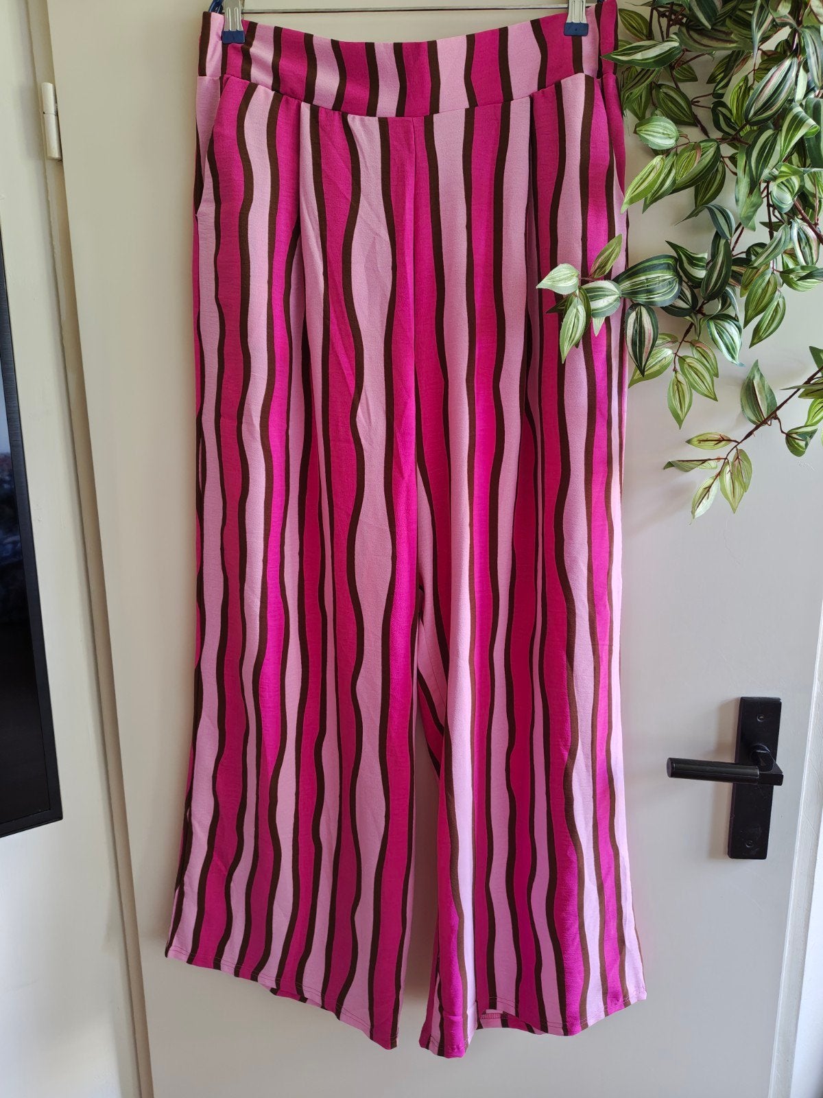 broek 46 48 xxl rose streep, Maat 46/48 (XL) of groter, Ophalen of Verzenden, Zo goed als nieuw, Roze