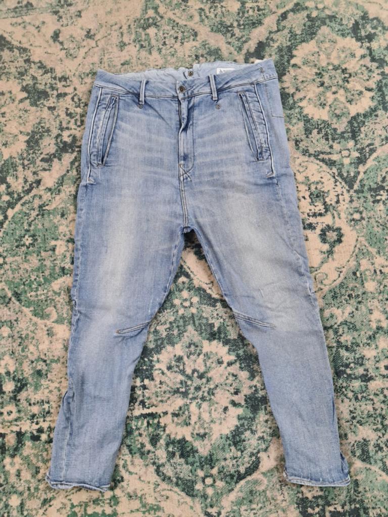 G-star avi loose chino W30 L34 Dames Tulsi3034 Blauw, Kleding | Dames, Spijkerbroeken en Jeans, Zo goed als nieuw, W30 - W32 (confectie 38/40)