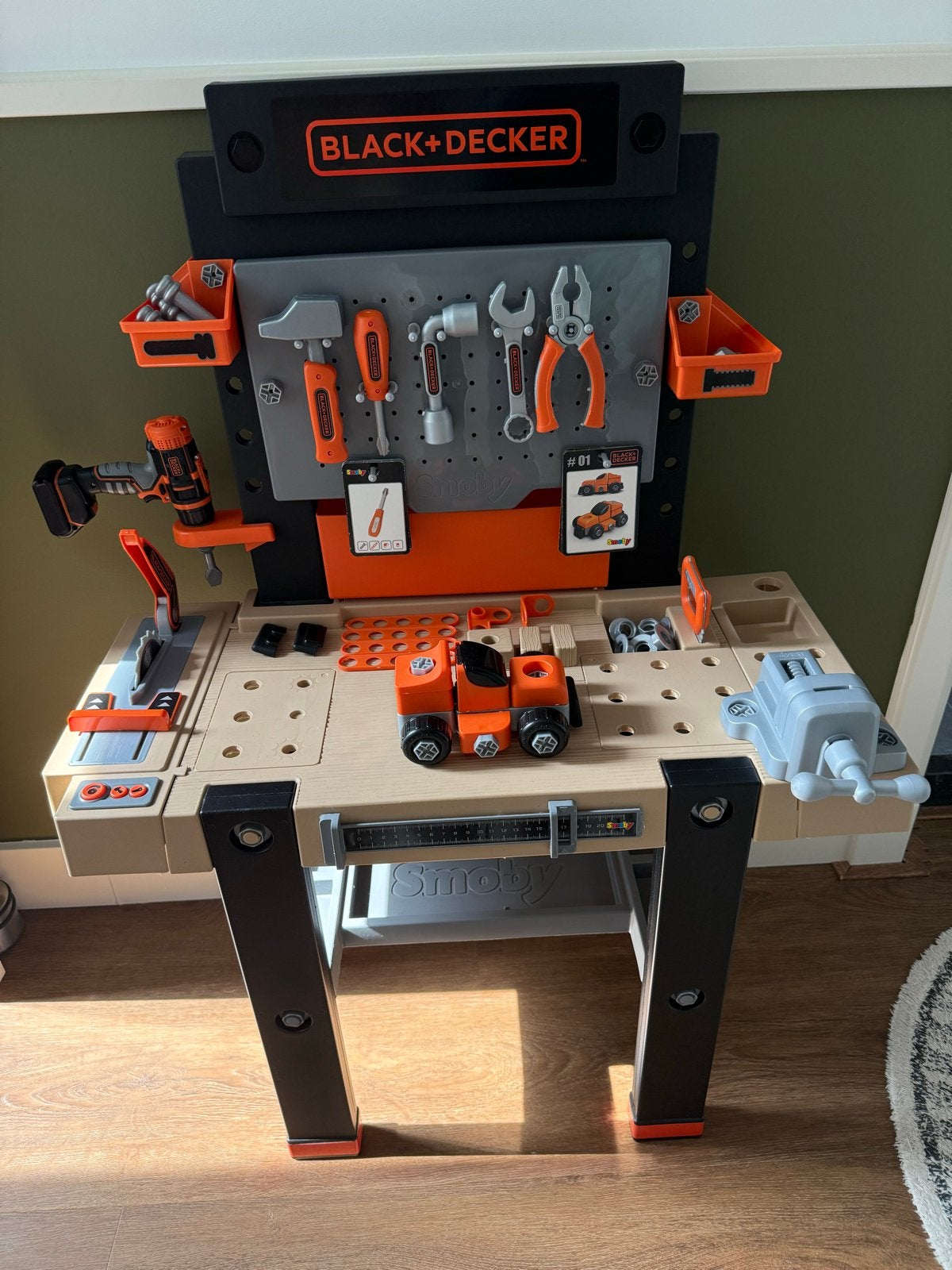 Black+Decker Smoby Werkbank - Zo goed als nieuw, Ophalen, Zo goed als nieuw, Knutselen, Met geluid