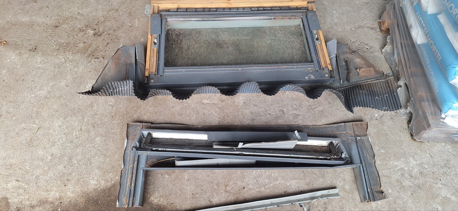 Velux dakraam 94 x 54 cm, Gebruikt, Minder dan 80 cm, Minder dan 80 cm, Ophalen of Verzenden