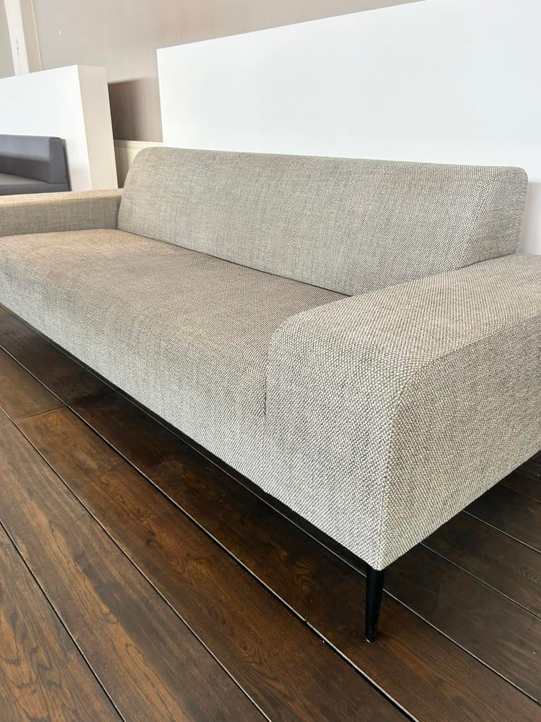 Koozo Ellen rechte bank, Huis en Inrichting, Fauteuils, Ophalen, Zo goed als nieuw