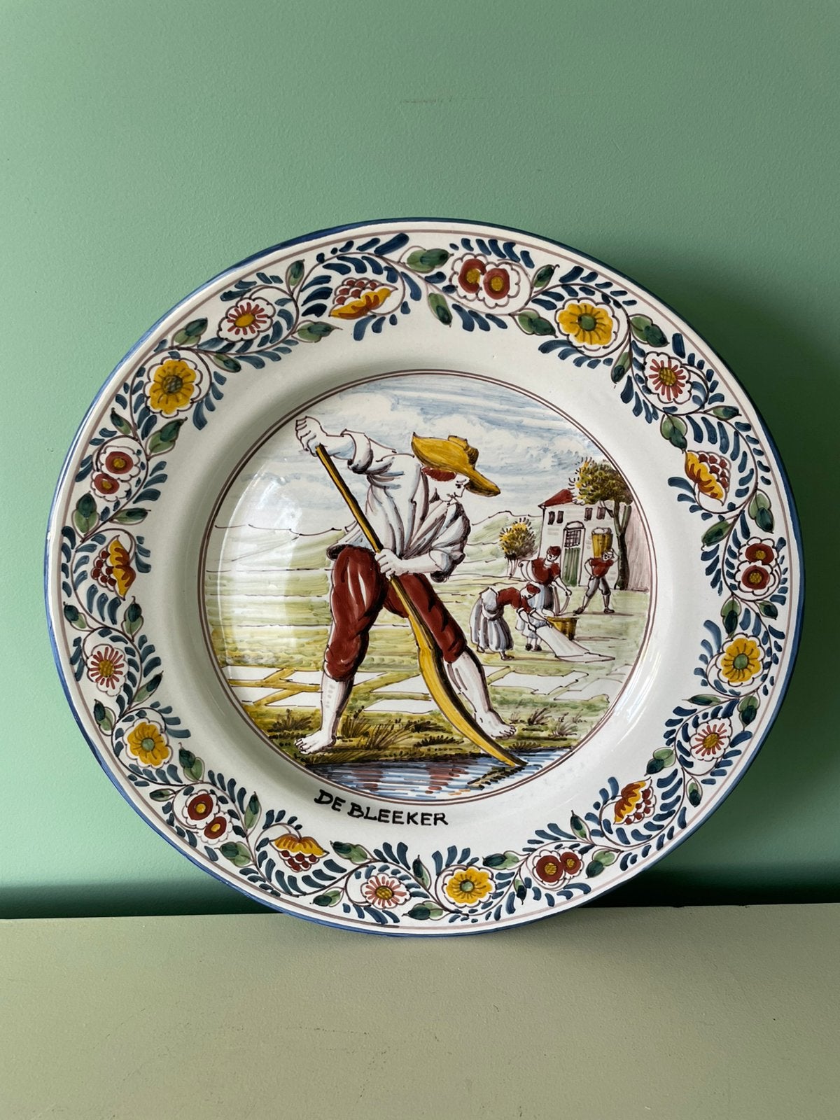 Uniek Harlinger Wandbord (30 cm) Jan Luycken door S. Jaspers, Ophalen of Verzenden