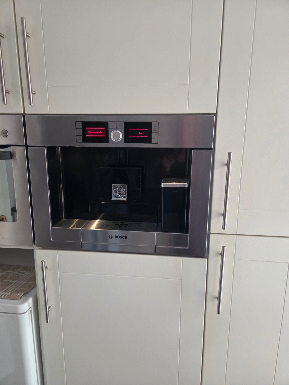 bosch inbouw koffiezetapparaat, Witgoed en Apparatuur, Koffiezetapparaten, Afneembaar waterreservoir, Koffiemachine, Zo goed als nieuw