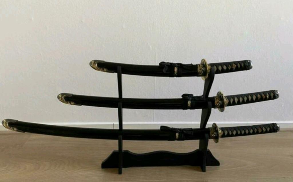 Scherpe zwaarden,  samurai zwaard, sabel, mes, dolk, Verzamelen, Ophalen of Verzenden, Overige soorten, Azië, Zwaard of Sabel