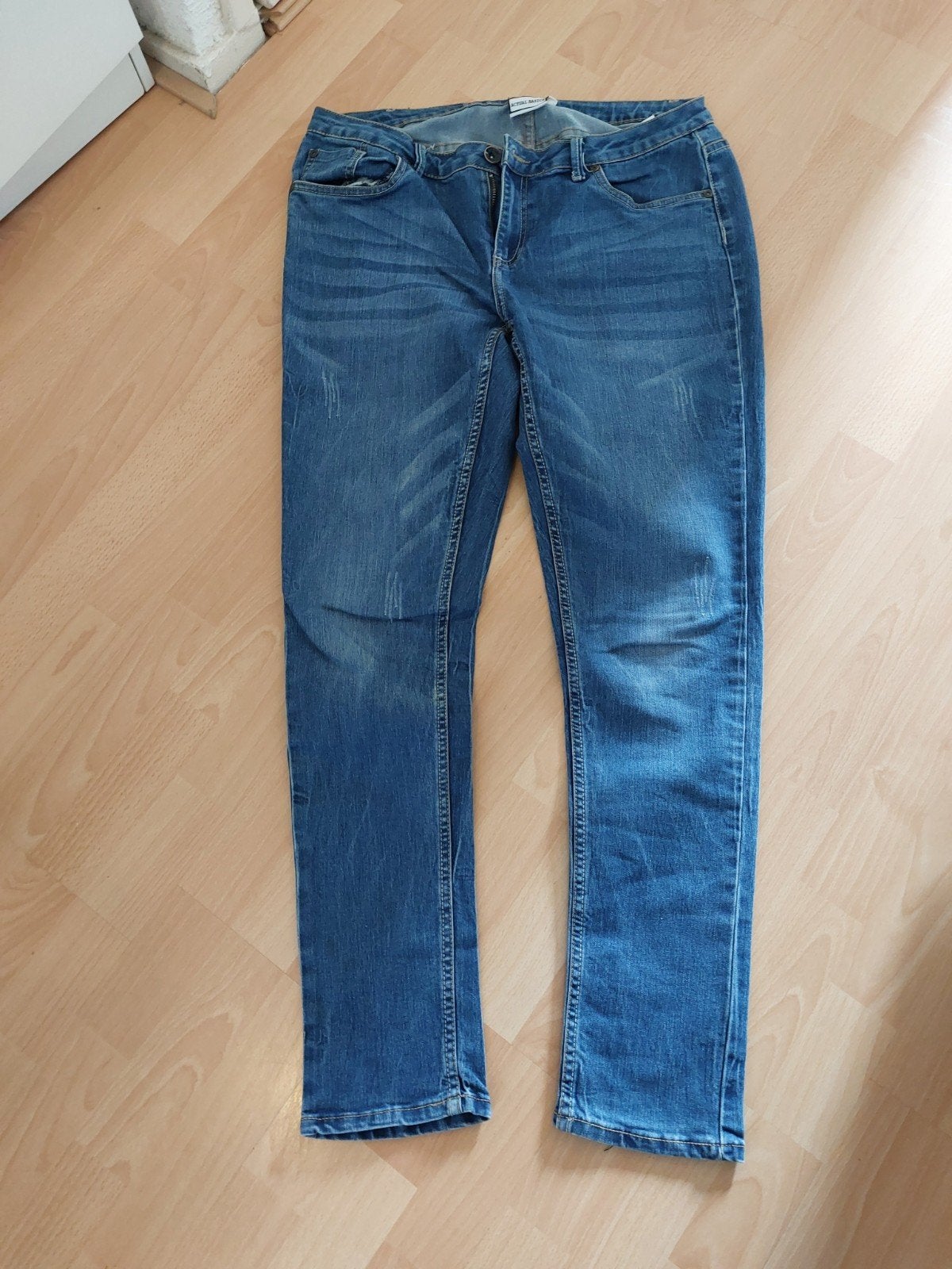 Actual Basics spijkerbroek maat 44, Blauw, Ophalen of Verzenden, W33 - W36 (confectie 42/44), Gedragen