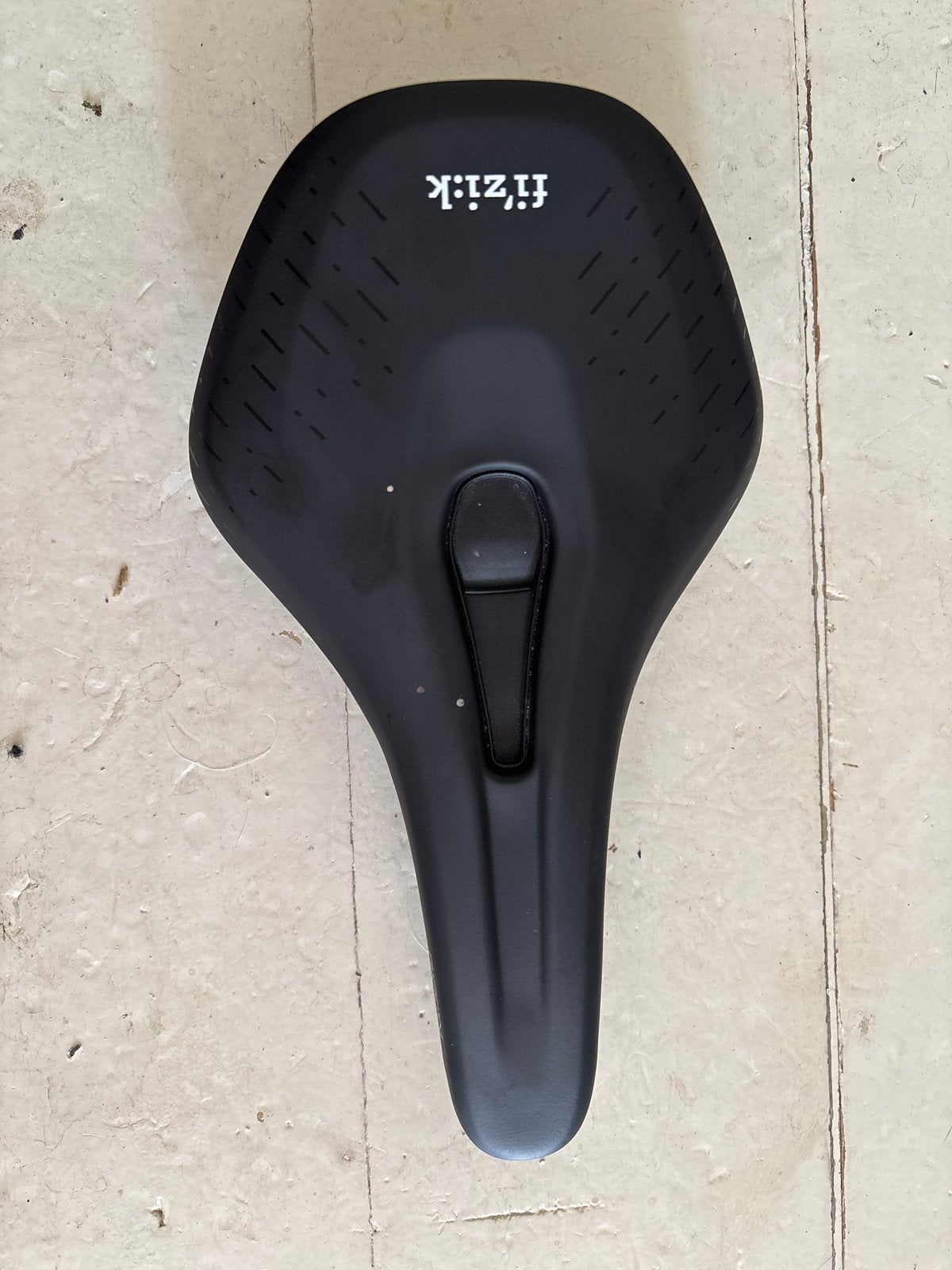 Fizik Ridon Zadel - 145 mm breed, Ophalen of Verzenden, Zo goed als nieuw, Elektrische fiets, Zadel