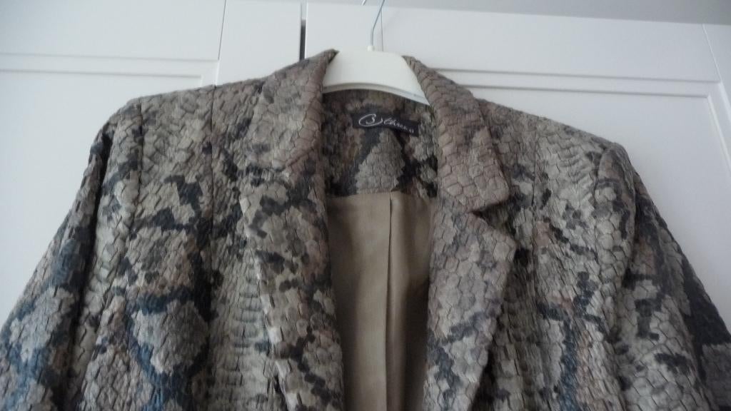 Jasje van B-three - 42, Kleding | Dames, Overige kleuren, Maat 42/44 (L), Ophalen of Verzenden, Zo goed als nieuw
