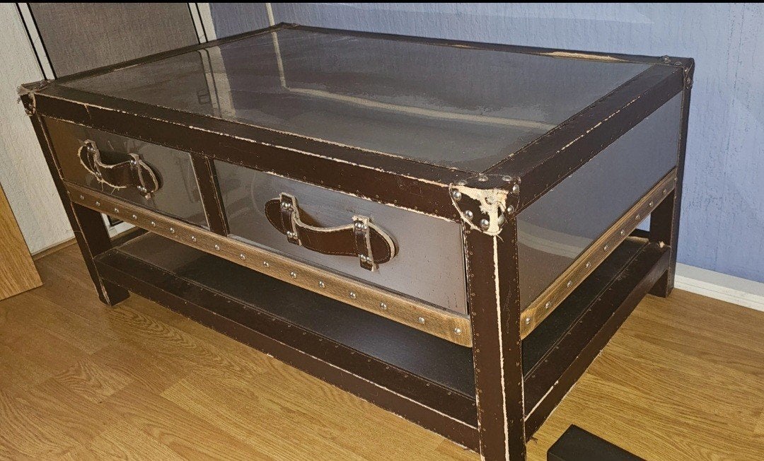 Trunk Table coverd with Stainless steel, Huis en Inrichting, Ophalen of Verzenden, 100 tot 150 cm, 75 tot 100 cm, 5 – 50