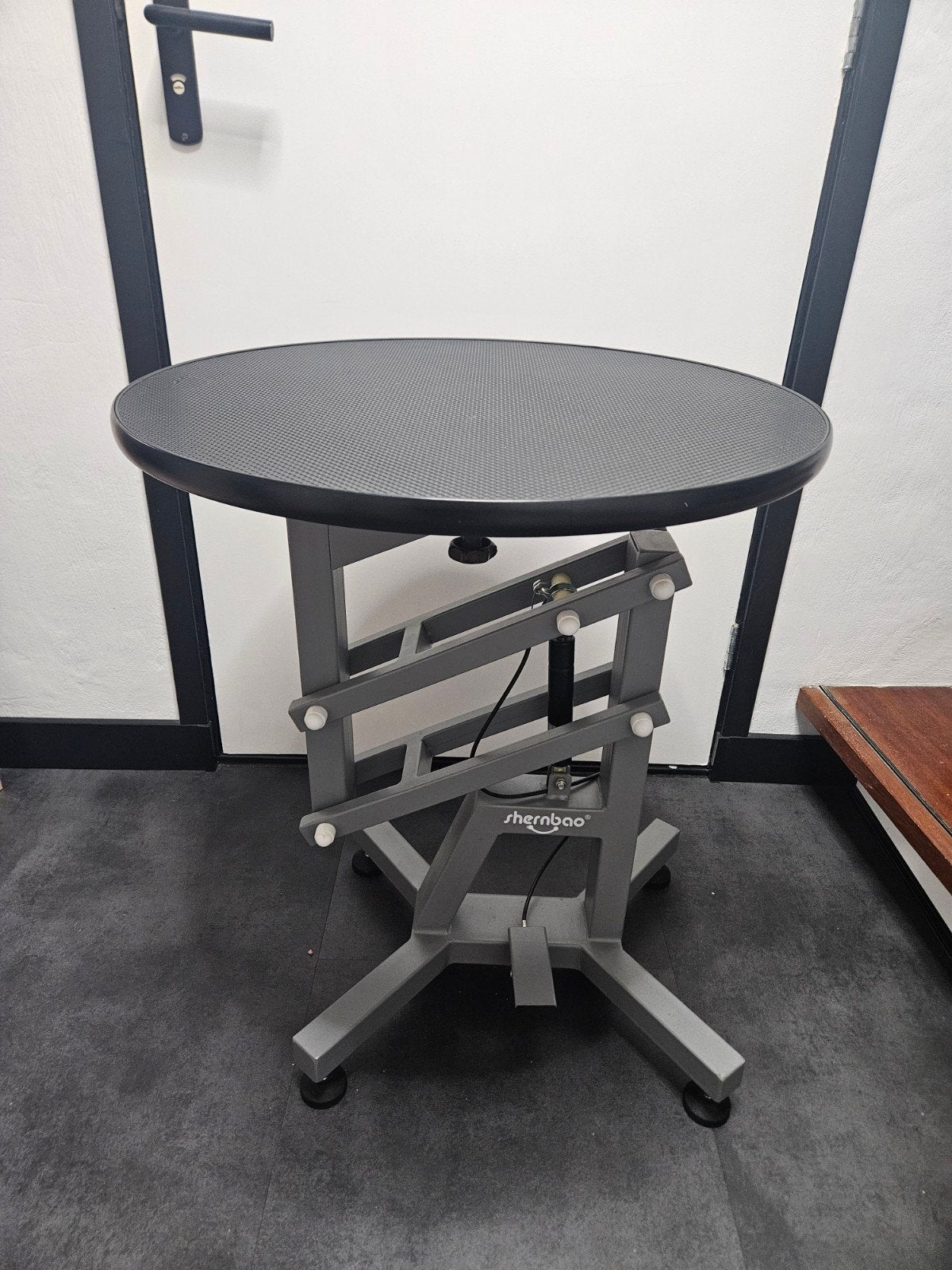 professionele trimtafel Shernbao FT 805, Dieren en Toebehoren, Ophalen, Zo goed als nieuw
