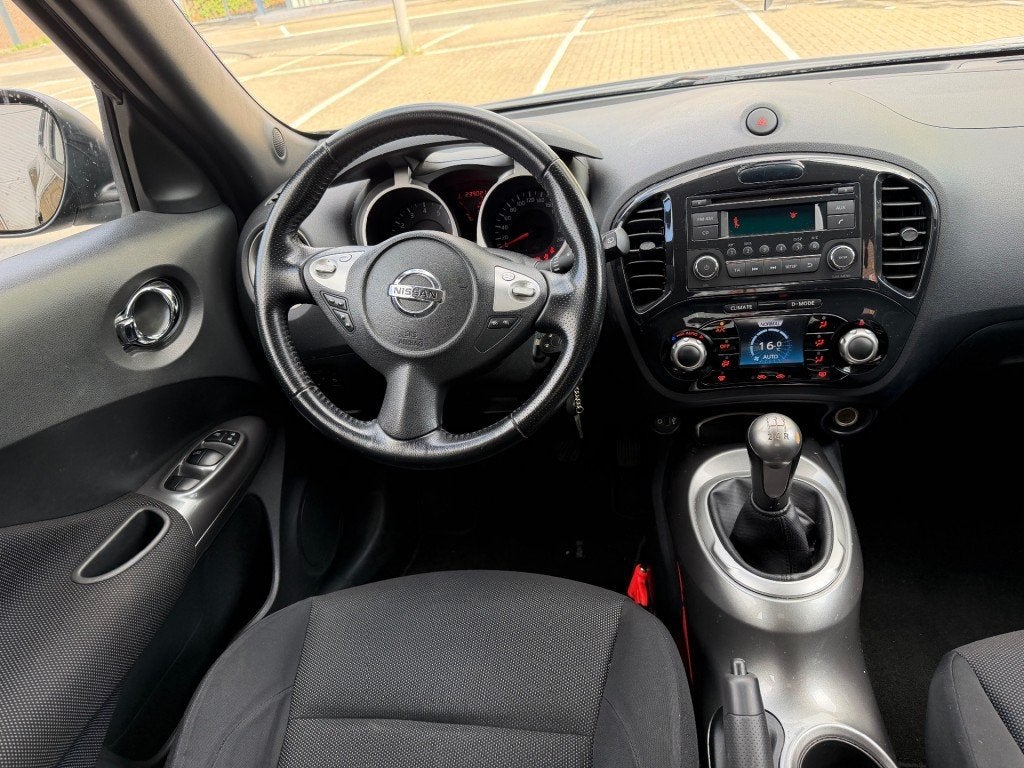 Nissan JUKE 1.6 Acenta clima 2DE EIG 17 inch NETTE AUTO RIJD, Euro 5, 4 cilinders, Bruin, 49 €/maand