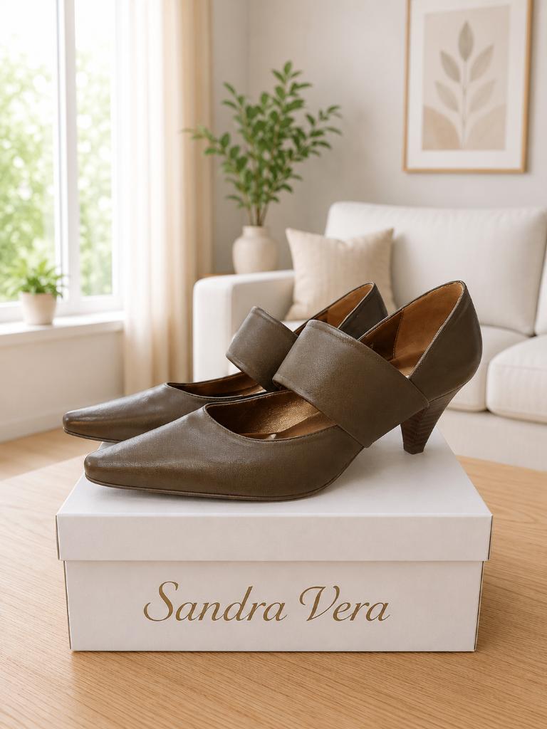 Sandra Vera Pumps – Nappa leer – Maat 41, Pumps, Bruin, Nieuw, Ophalen of Verzenden