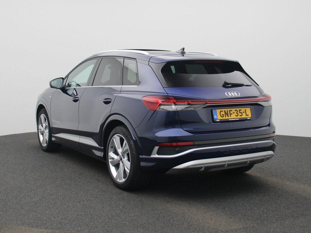 Audi Q4 e-tron 45 Edition 82 kWh | Demo | Glazen panoramadak, Auto's, Automaat, 12 maanden, Zwart, 82 kWh
