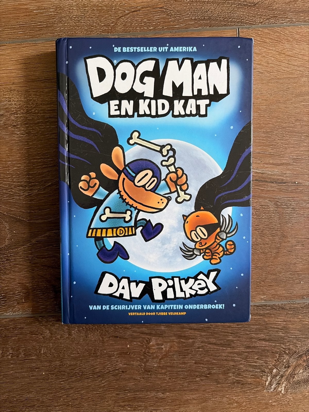 Dog Man en Kid Kat - Dav Pilkey, Ophalen of Verzenden, Zo goed als nieuw, Fictie algemeen