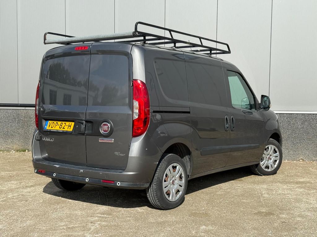 Fiat Doblò Cargo 1.3 MJ L1H1 Airco!, Auto's, Bestelauto's, Voorwielaandrijving, Euro 5, Gebruikt, 4 cilinders