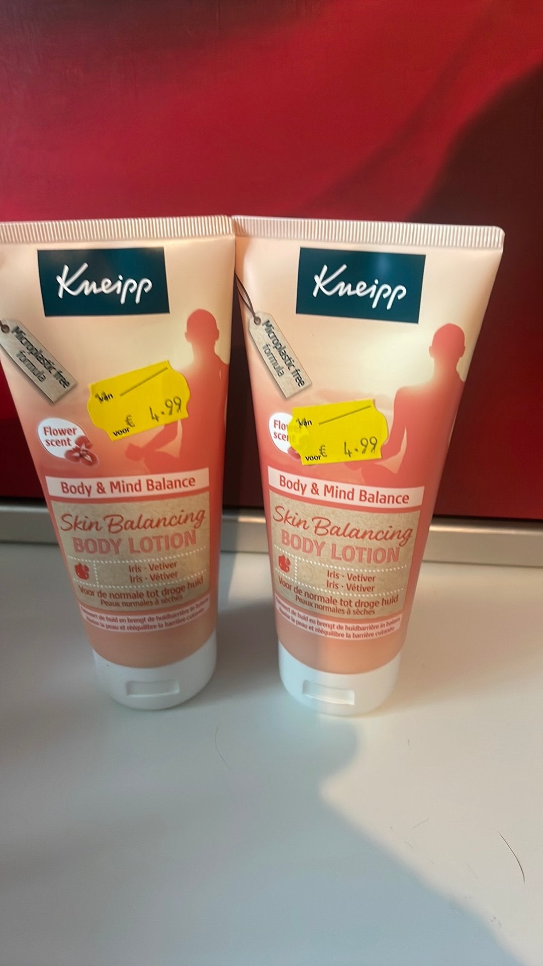 2 Body lotion van Kneipp, Sieraden, Tassen en Uiterlijk, Uiterlijk | Lichaamsverzorging, Ophalen of Verzenden, Nieuw, Bodylotion, Crème of Olie