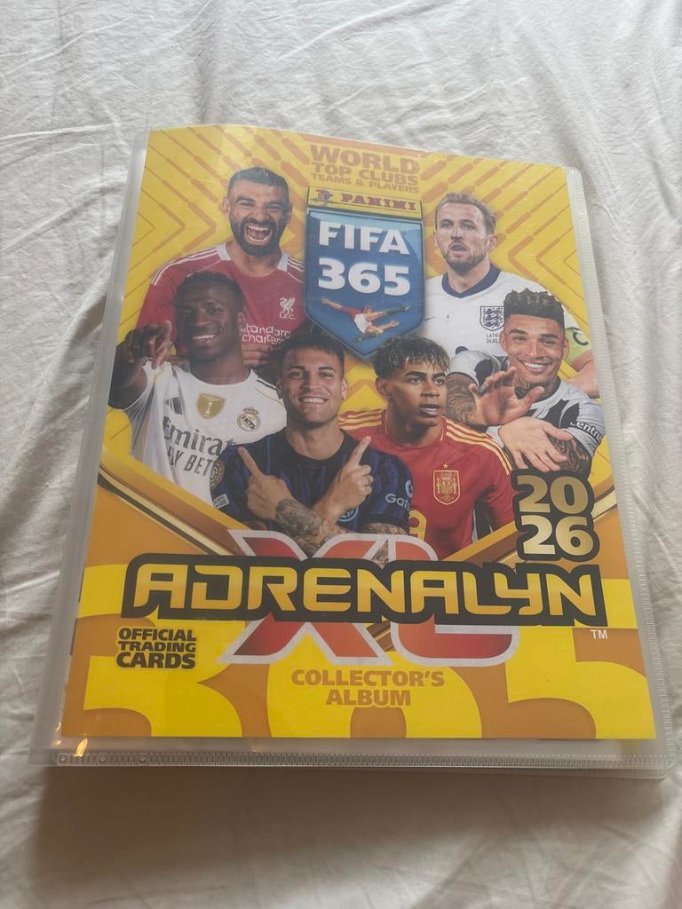Panini FIFA 365 Adrenalyn XL 2026 Collector's Album met kaar, Ophalen of Verzenden, Zo goed als nieuw, Overige sporten, Spelerskaart