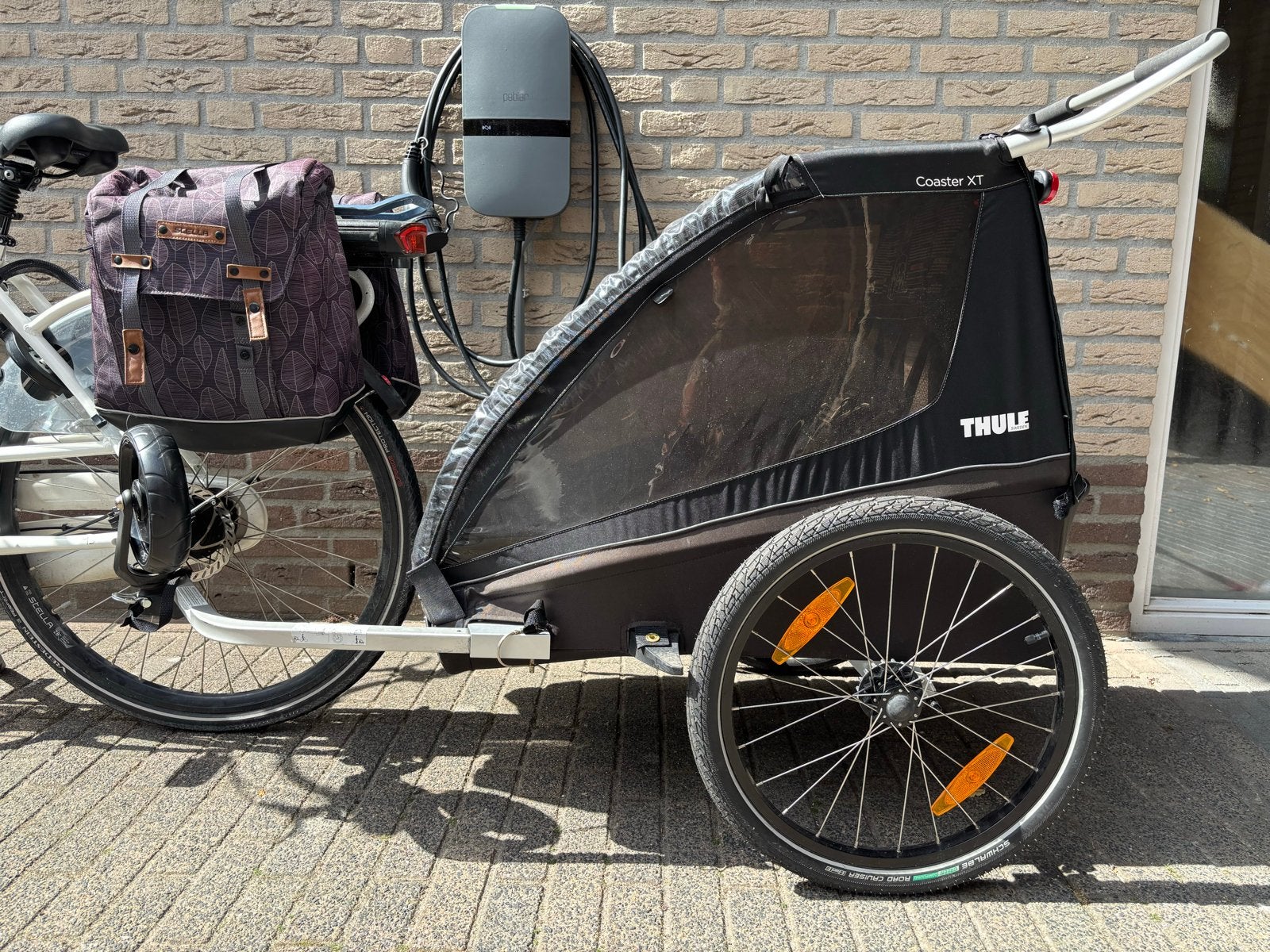 Thule Coaster XT fietskar zwart, Ophalen, Opvouwbaar, Zo goed als nieuw, Kinderkar