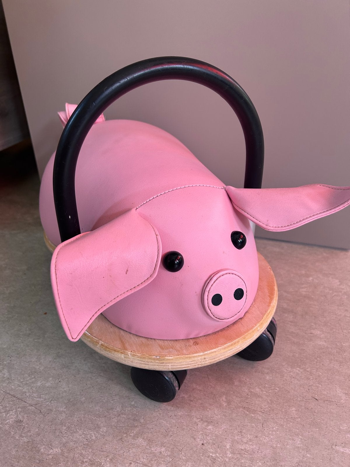 Wheely Bug loopvoertuig varken - Roze, Kinderen en Baby's, Speelgoed | Buiten | Voertuigen en Loopfietsen, Ophalen of Verzenden