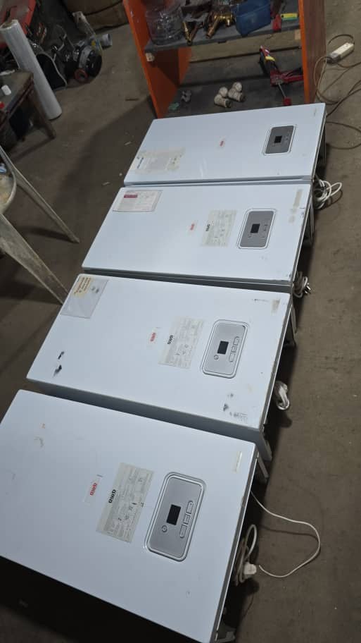 Gezocht! AWB, Nefit Proline, Vaillant, Intergas CV Ketels!, Geiser, Ophalen of Verzenden, Zo goed als nieuw, Minder dan 20 liter