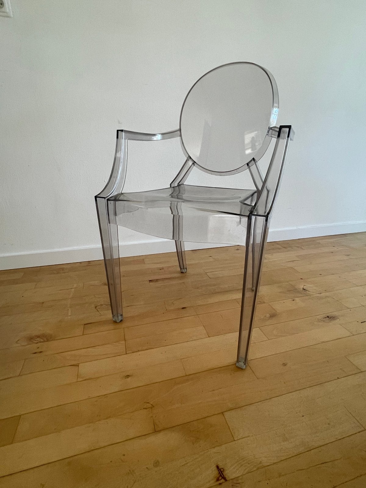 Starck Louis Ghost stoel 4 stuks, Ophalen of Verzenden, Zo goed als nieuw, Overige kleuren, Eén