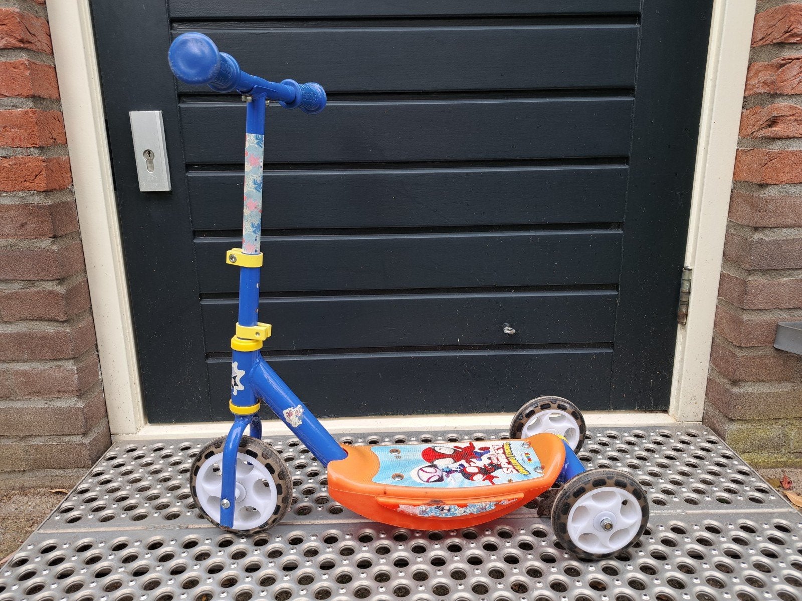 Spiderman step met drie wielen, Ophalen, Gebruikt, Gewone step, Spiderman