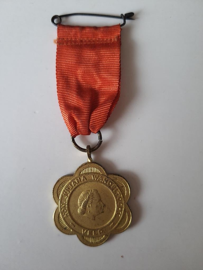 Wandelmedaille Juliana, Postzegels en Munten, Penningen en Medailles, Ophalen of Verzenden, Overige materialen, Nederland