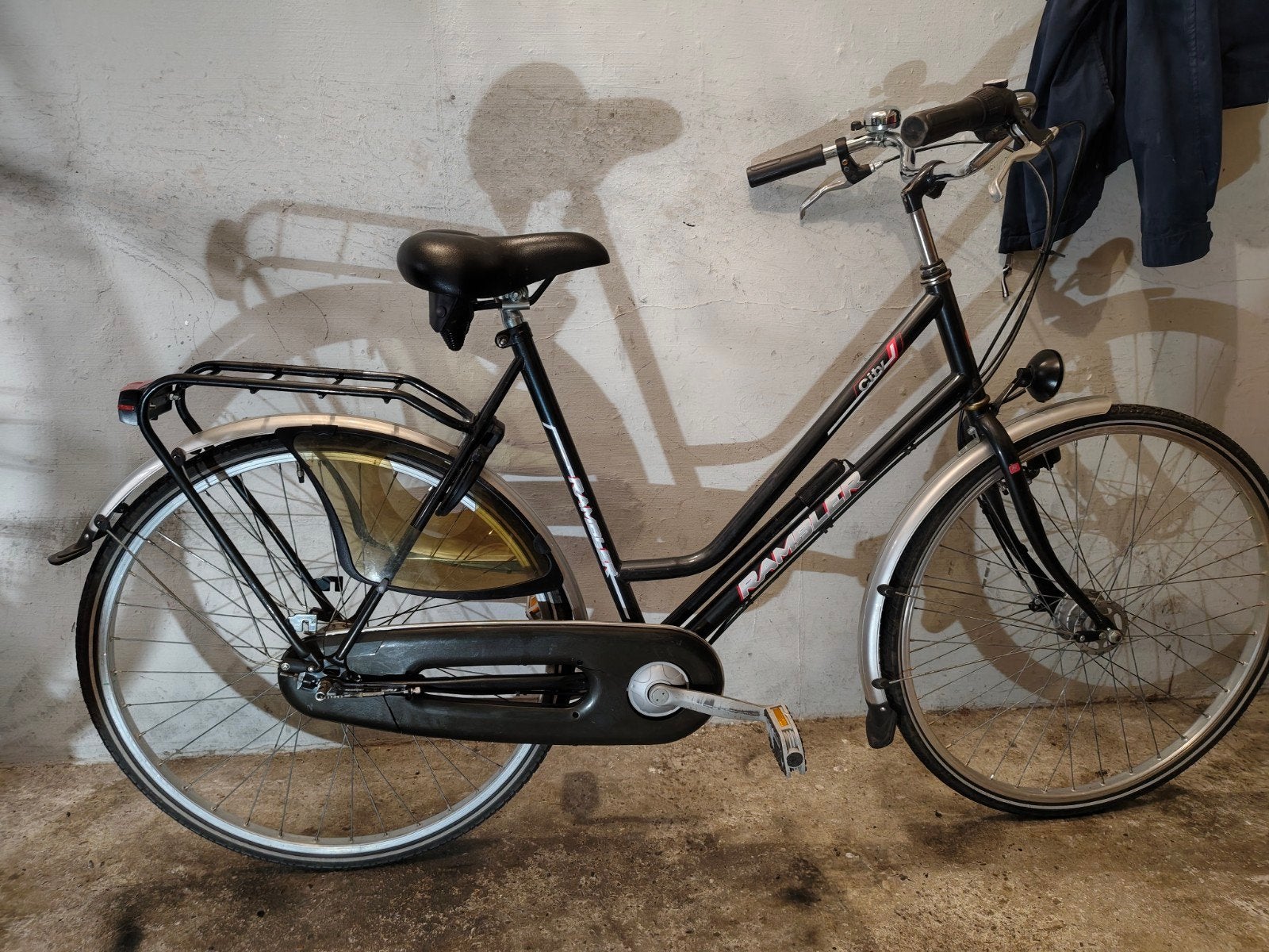 Damesfiets meidenfiets herenfiets toerfiets 28inch, Versnellingen, 56 cm of meer, Trommelrem, Ophalen