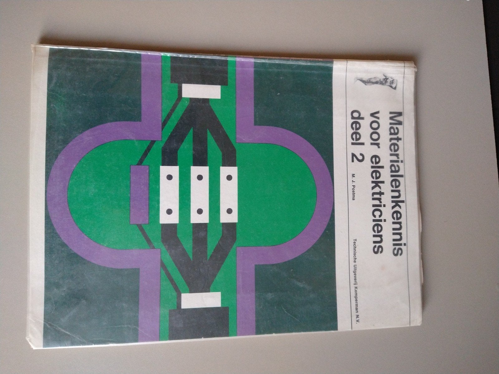 Materialenkennis voor Elektriciens Deel 2 - M.J. Postma, Boeken, Ophalen of Verzenden, Gelezen, Elektrotechniek, M.J. Postma