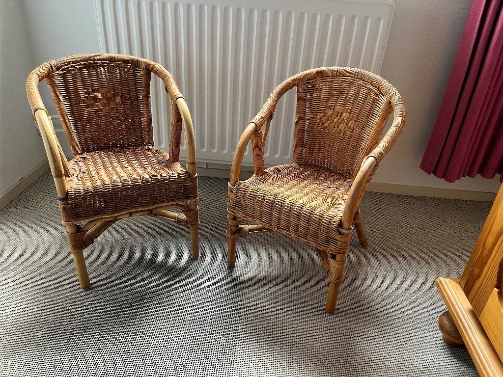 Rieten kinder stoeltjes, Kinderen en Baby's, Kinderkamer | Tafels en Stoelen, Ophalen, Gebruikt, Stoel(en)