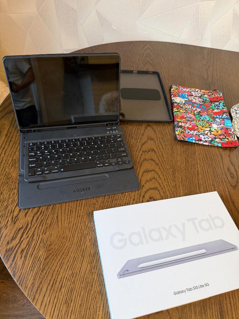 Samsung s10 lite 5g, Computers en Software, Android Tablets, Zo goed als nieuw, Wi-Fi en Mobiel internet, 11 inch, 128 GB, Ophalen