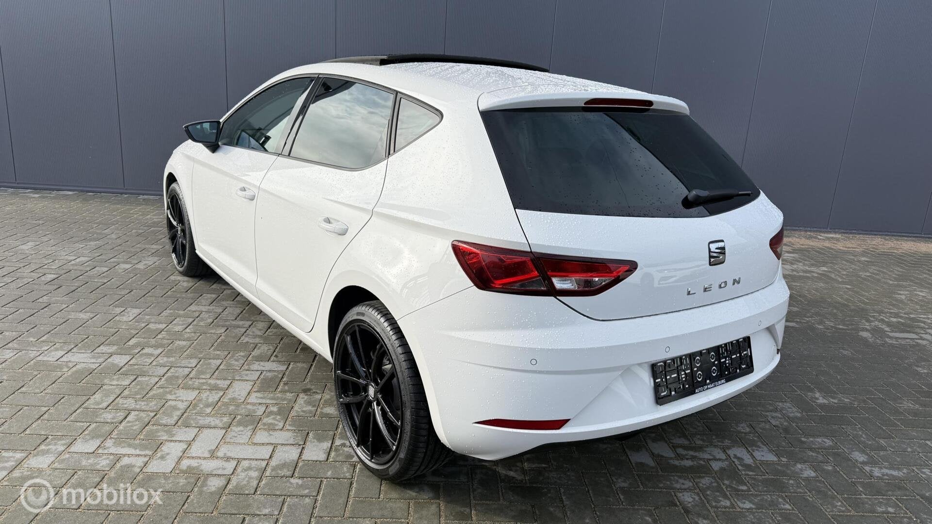 SEAT León