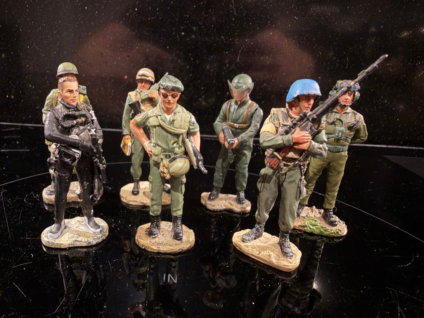 Franse soldaten miniatuur 1980-2000 5€ per stuk, Ophalen of Verzenden, Zo goed als nieuw, 1:35 tot 1:50