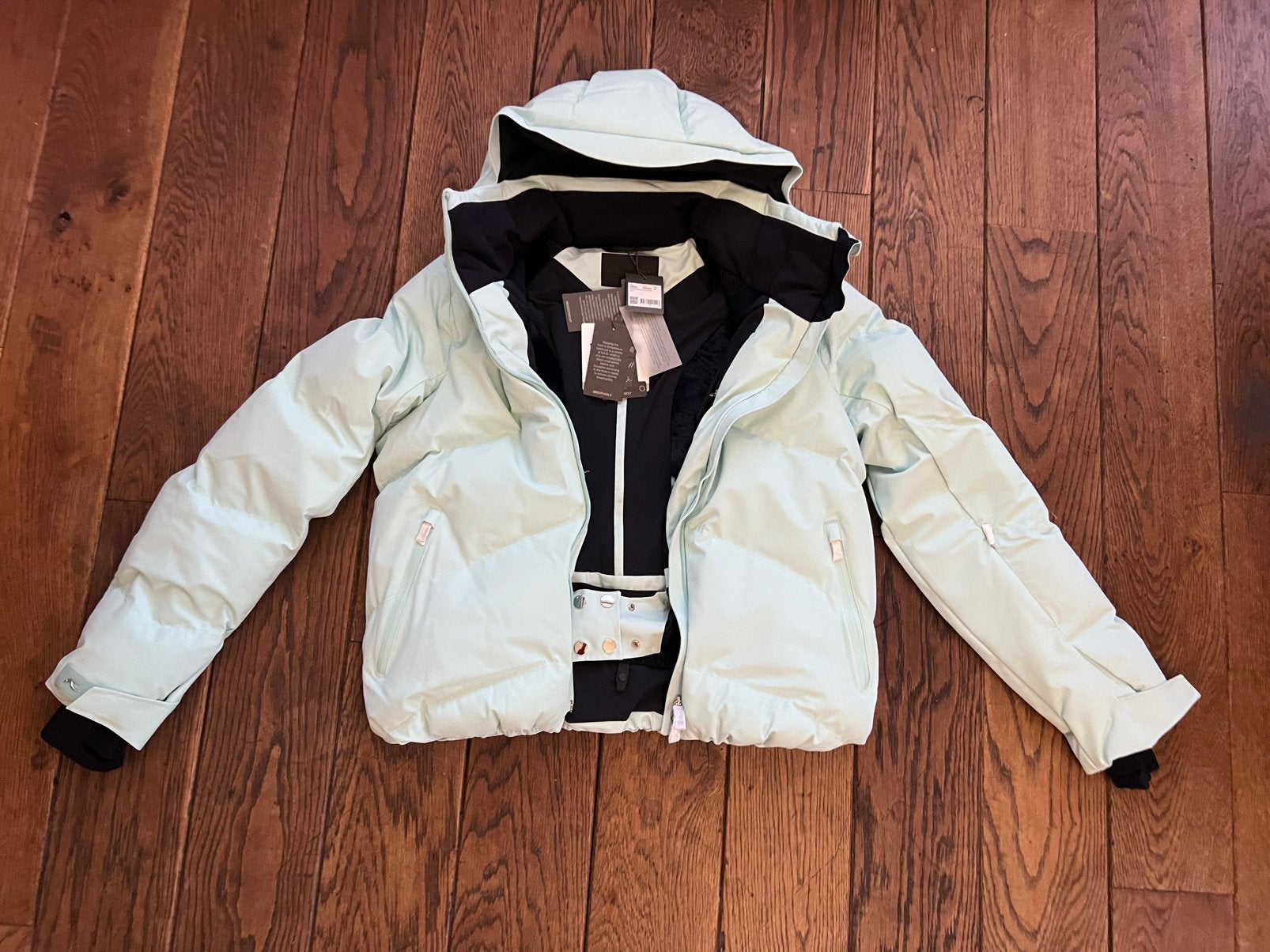 KJUS ski jas: women’s bluebird 2.0 jacket lightblue maat 42, Ophalen of Verzenden, Nieuw, Maat 42/44 (L), Blauw