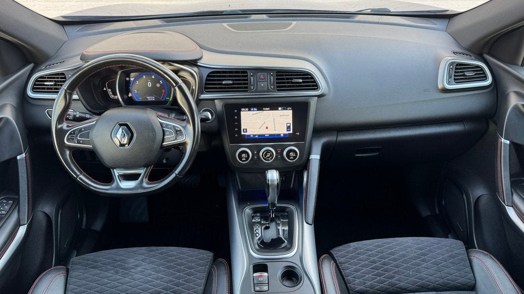 Renault KADJAR 1.3 TCe Black Edition Automaat Camera Carplay, Auto's, Renault, Kadjar, Gebruikt, 4 cilinders, 715 kg