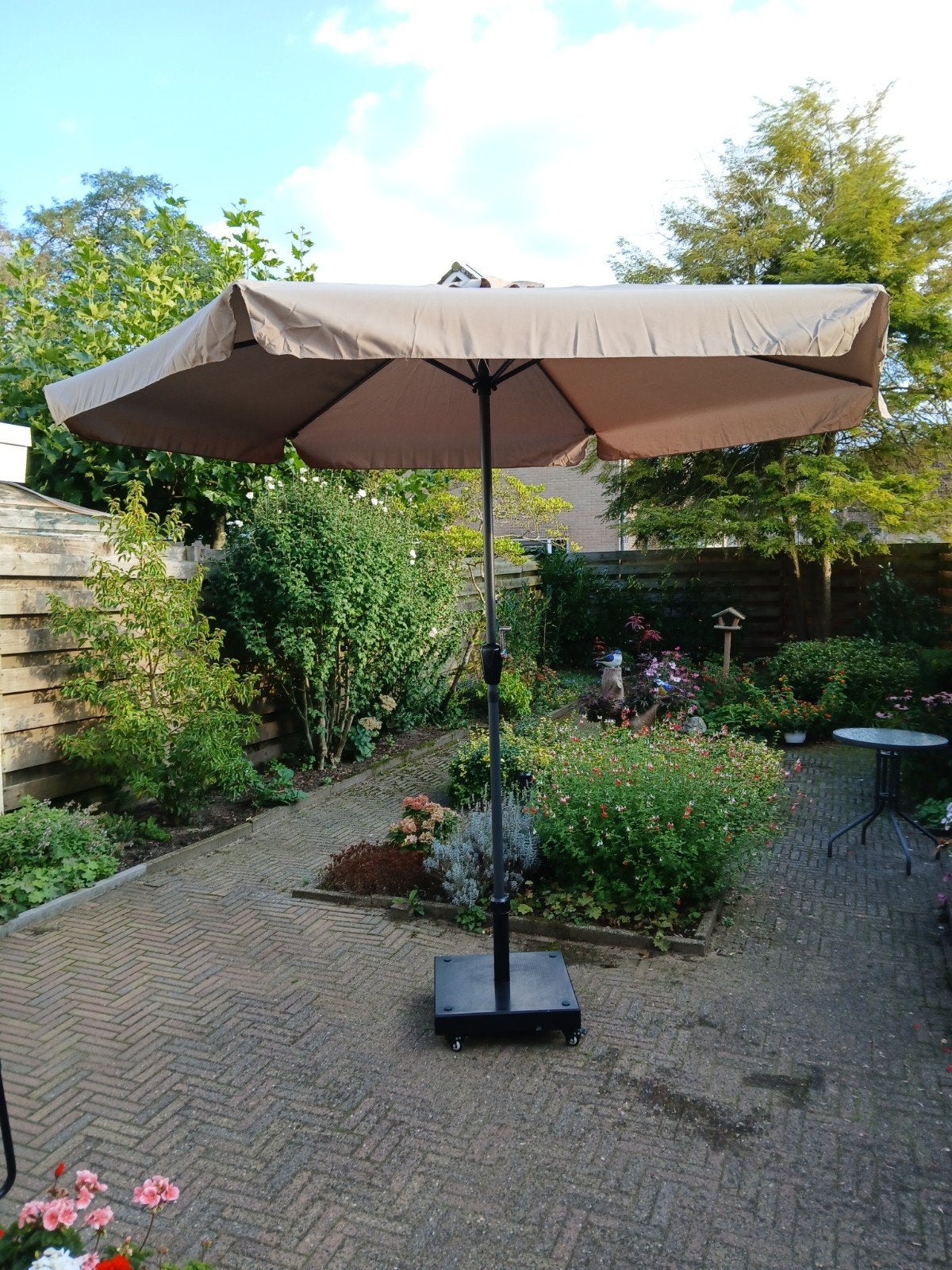 2 parasols