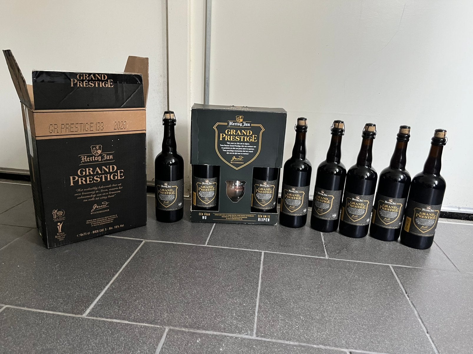 Collectie Hertog Jan Grand prestige (14 flessen), Verzamelen, Ophalen of Verzenden, Nieuw, Flesje(s), Hertog Jan