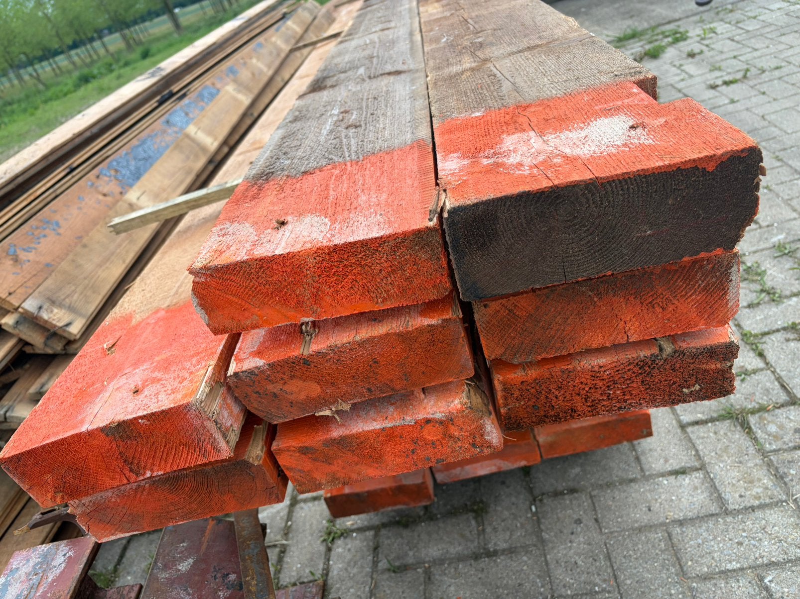 Houten balken, Tuin en Terras, Ophalen, Zo goed als nieuw, 250 cm of meer, Balken