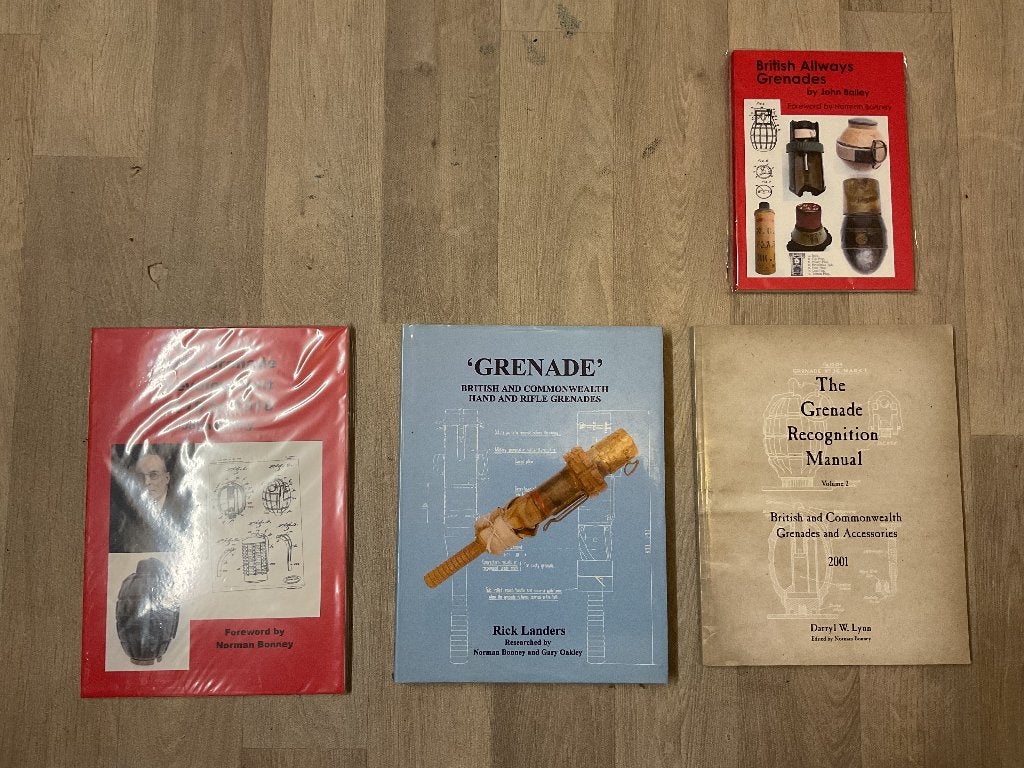 British grenade Engels handgranaat munitie ammunition wo2, Ophalen of Verzenden, Landmacht, Engeland, Hulzen of Bodemvondsten