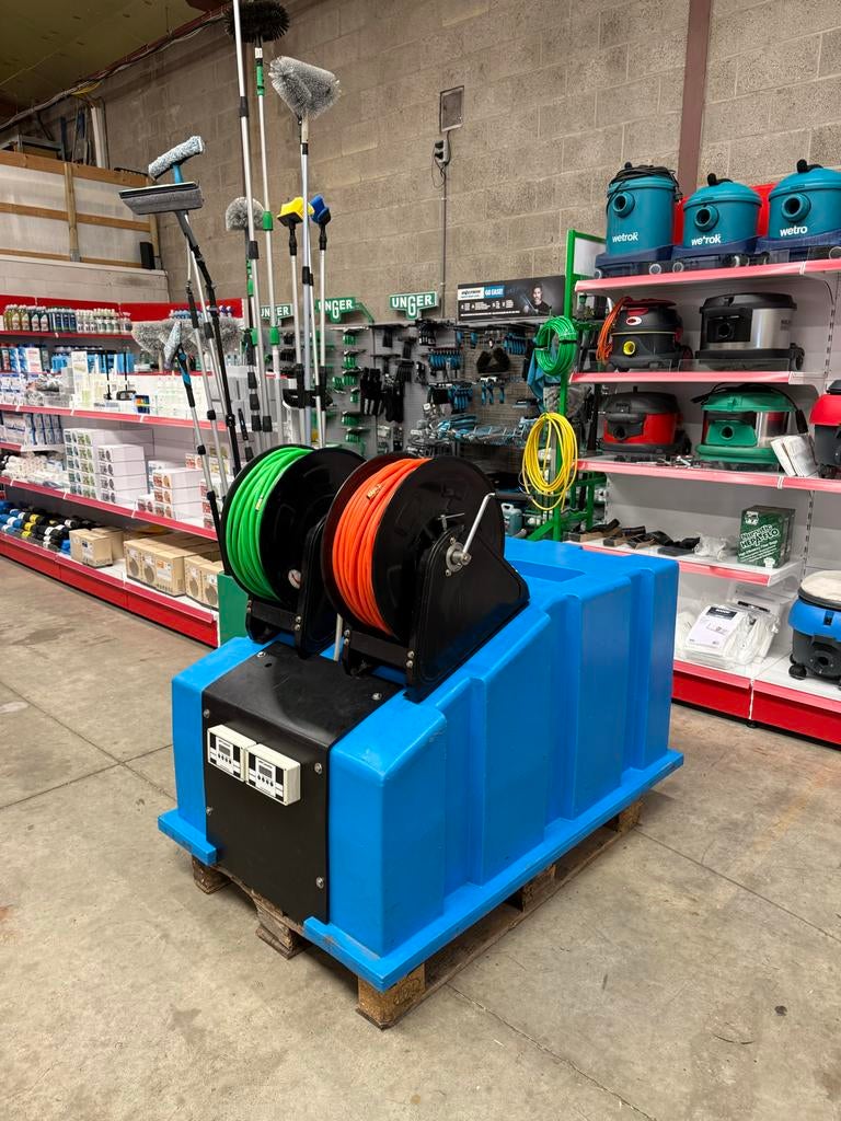 Telewashsysteem 530 liter met dubbele haspel - Tuckersysteem, Ophalen, Zo goed als nieuw, Overige typen