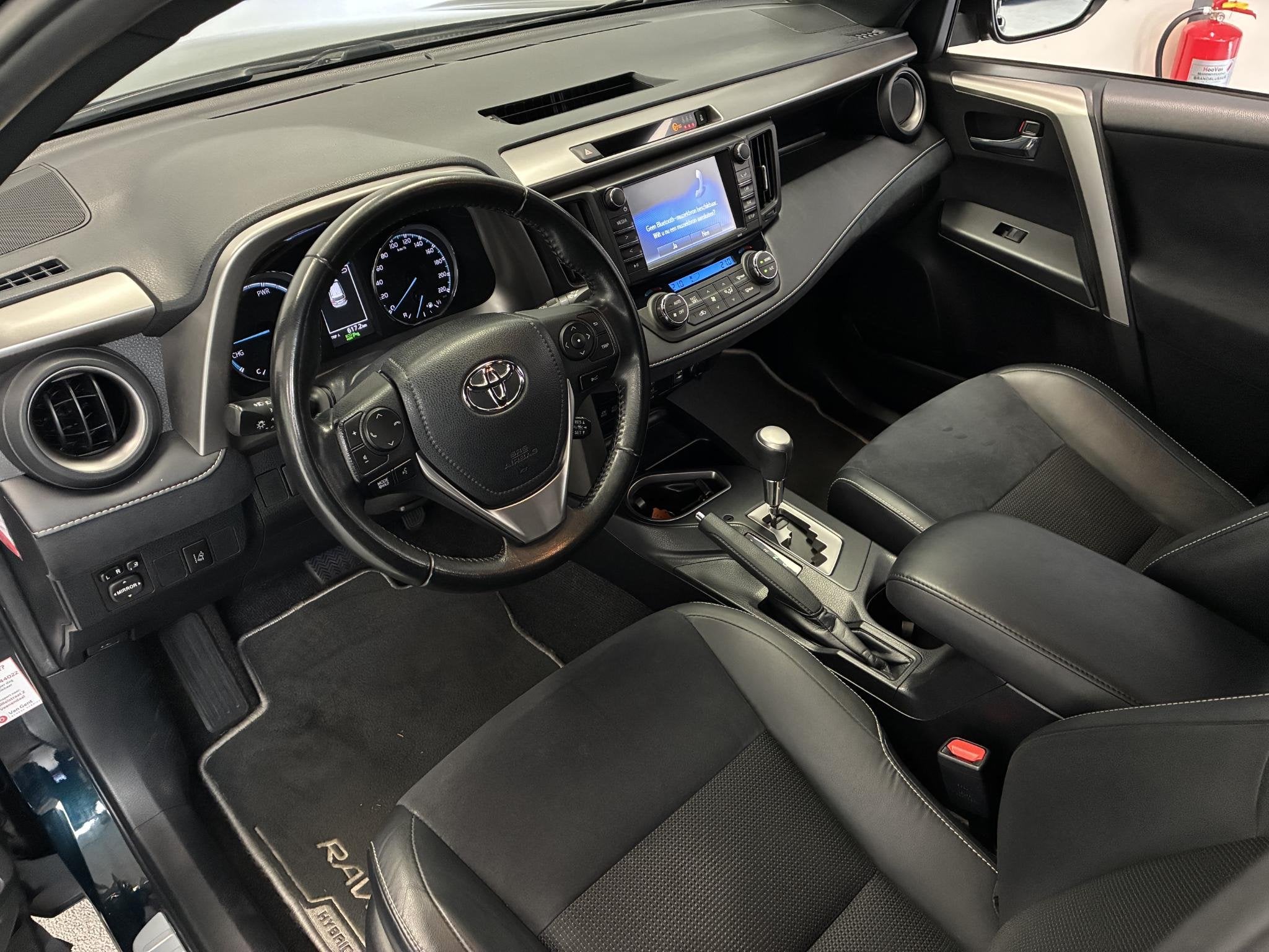 Toyota RAV4 2.5 Hybrid AWD Style | TREKHAAK | AWD | DEALER O, Dealer onderhouden, Gebruikt, Euro 6, Blauw